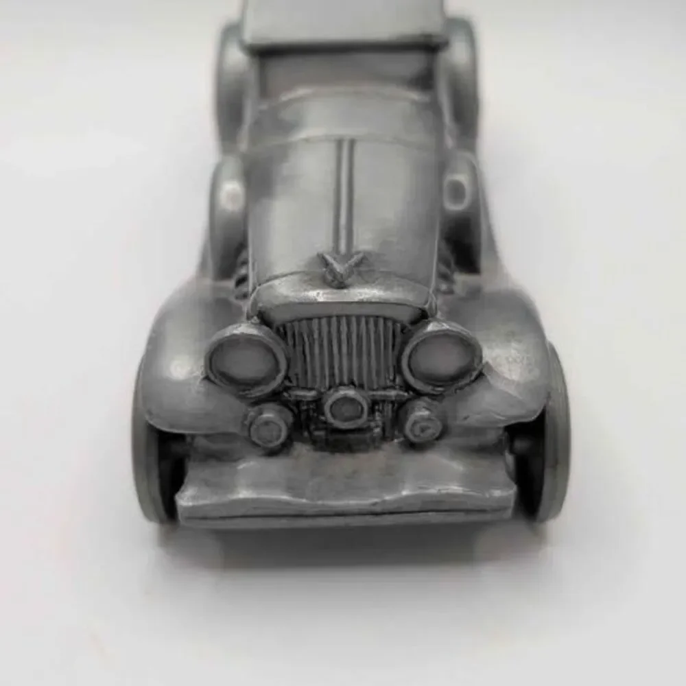 VTG Banthrico 1930 Duesenberg Metal Car Bank Ernst & Young Global Automotive